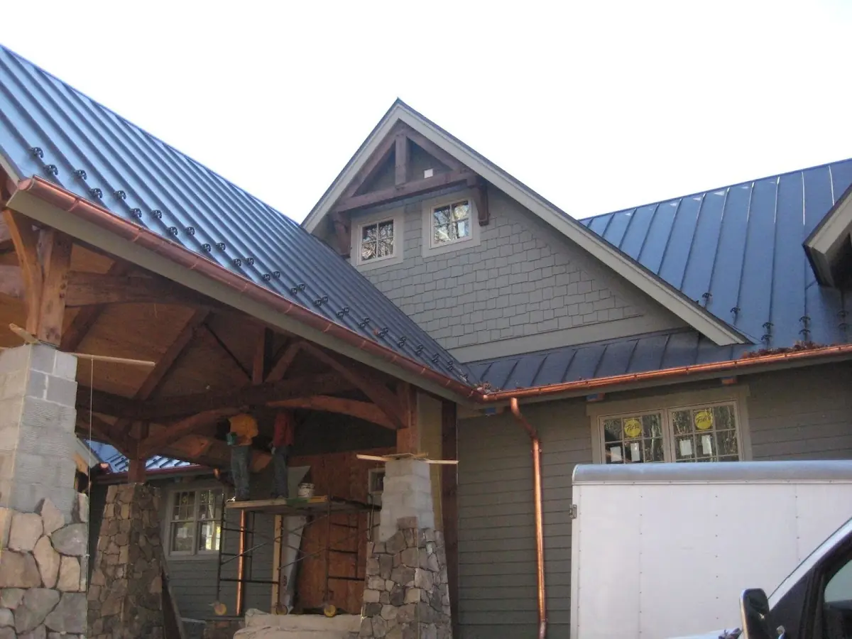 Craftsman Roofing team delivering quality roofing work in Clover